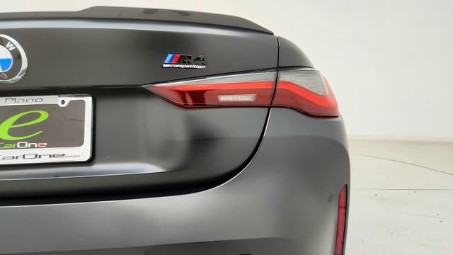 Used 2021 BMW M4 Competition w/ M Carbon Exterior Package RWD image 28