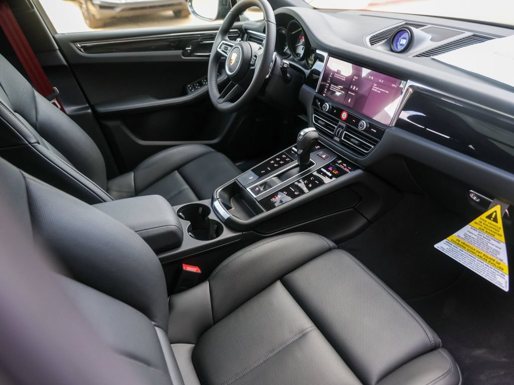 New 2026 Porsche Macan S AWD/4WD image 37
