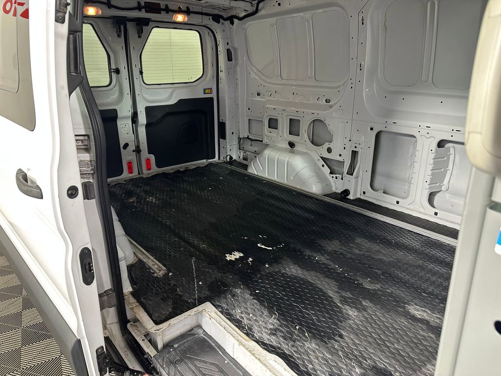 Used 2016 Ford Transit 150 130 Low Roof RWD image 10