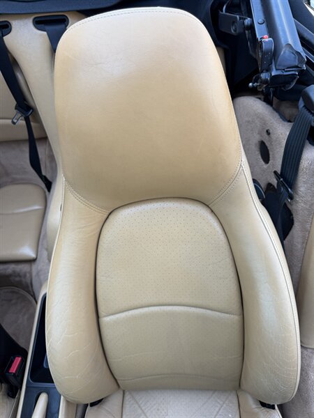 Used 1998 Porsche 911 Carrera RWD image 36