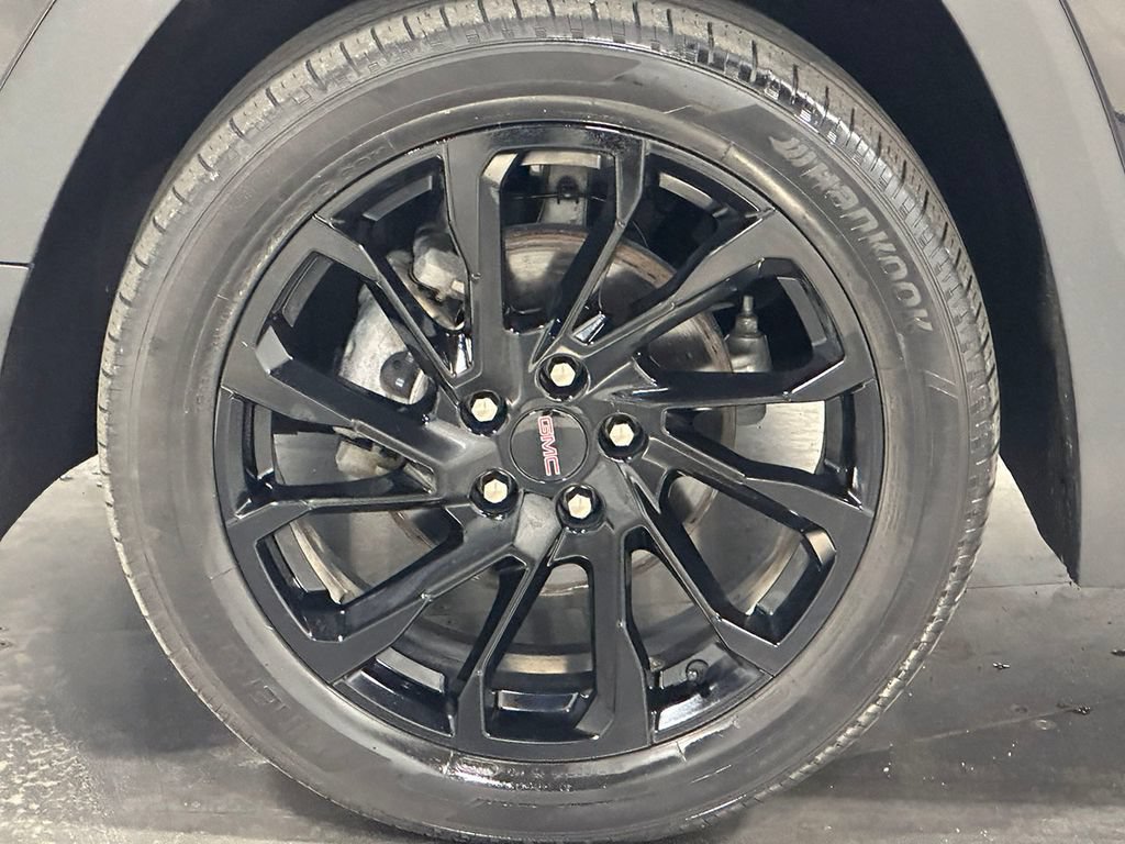 Used 2023 GMC Terrain SLE w/ Elevation Edition AWD/4WD image 36