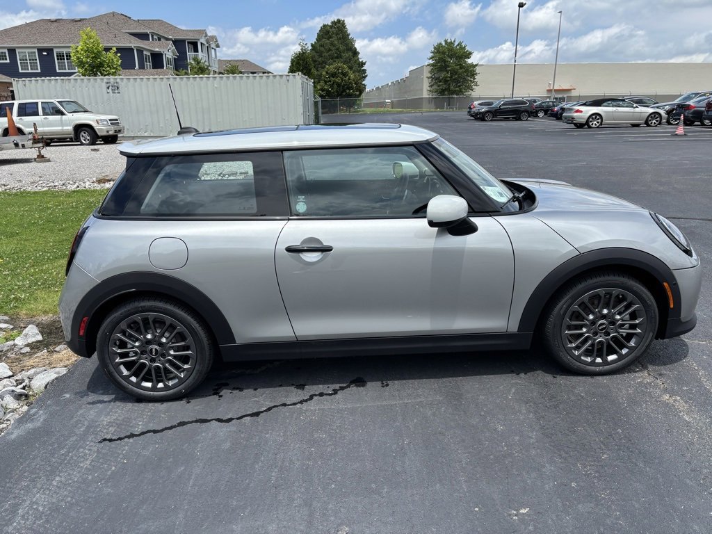 New 2025 MINI Cooper S image 6