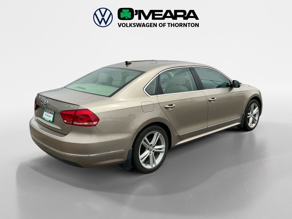 Used 2015 Volkswagen Passat TDI SEL Premium FWD image 5