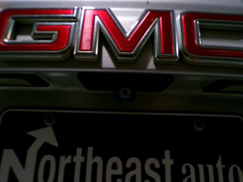 Used 2015 GMC Yukon XL SLT w/ Open Road Package image 6