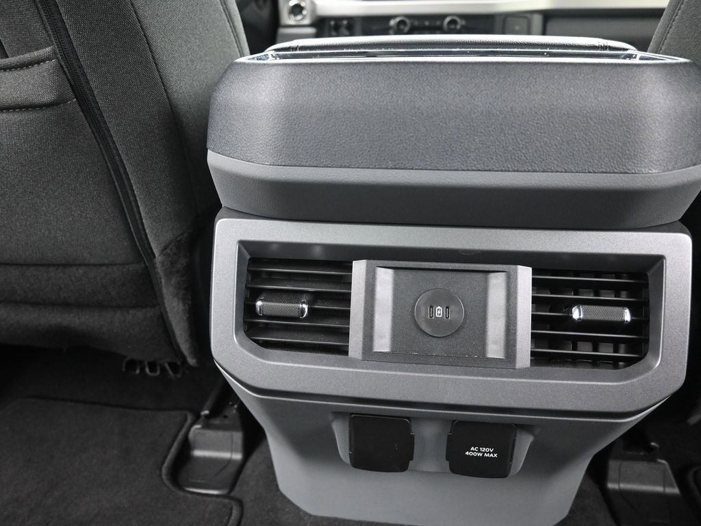 Used 2024 Ford F250 XLT w/ XLT Premium Package image 16