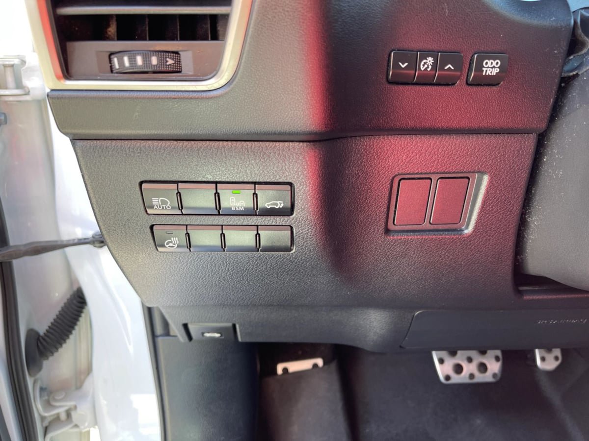 Used 2018 Lexus NX 300 F Sport w/ F Sport Premium Package FWD image 32