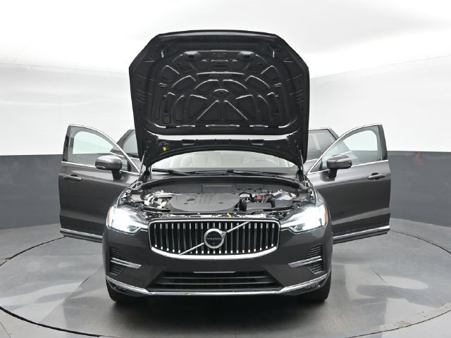Used 2023 Volvo XC60 B5 Plus w/ Climate Package AWD/4WD image 52