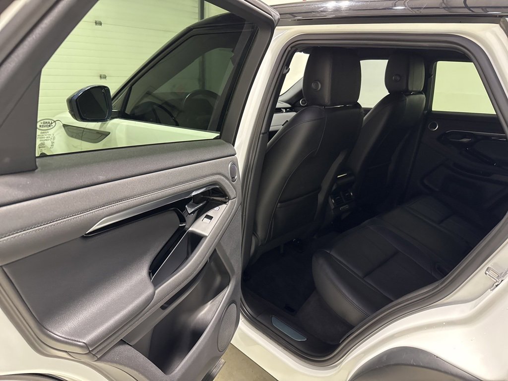 Used 2020 Land Rover Range Rover Evoque R-Dynamic SE image 25