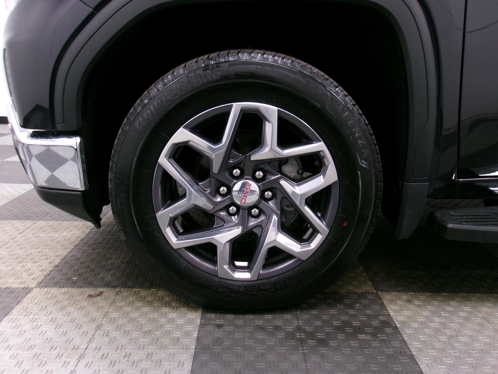 Certified 2022 GMC Sierra 1500 SLT w/ SLT Premium Plus Package AWD/4WD image 18