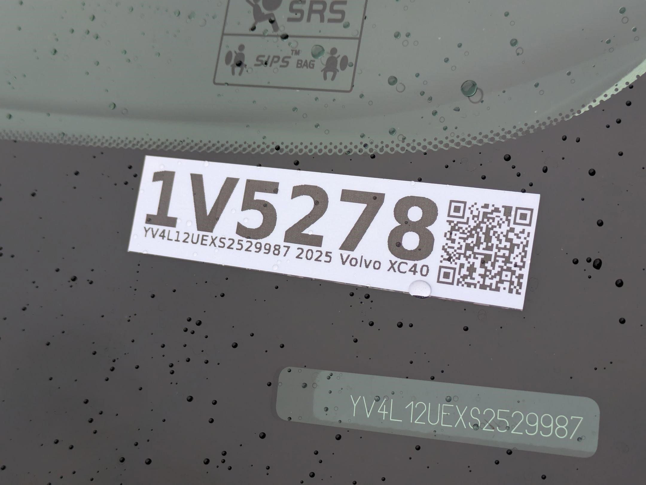 New 2025 Volvo XC40 B5 Plus w/ Protection Package Premier image 22