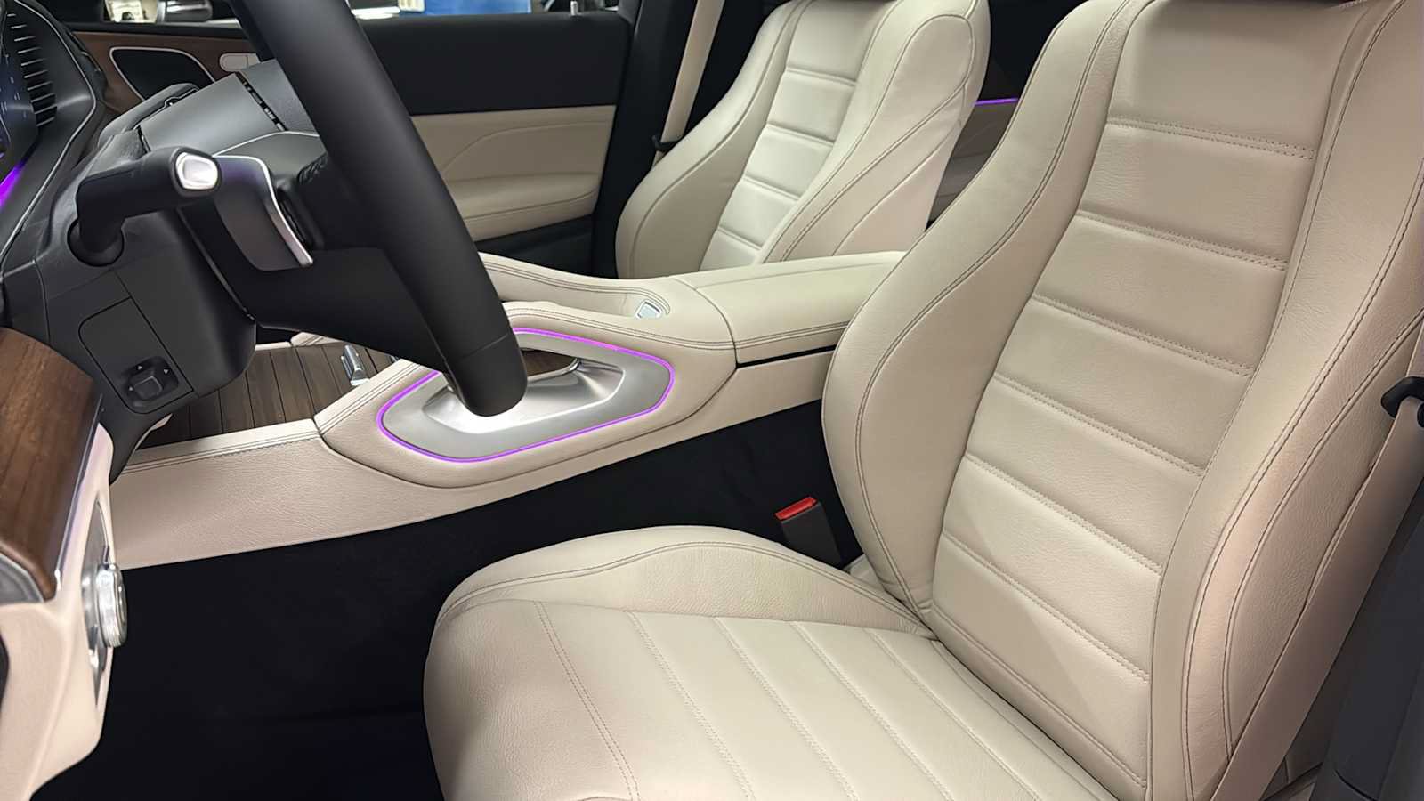 New 2026 Mercedes-Benz GLE 450 4MATIC Coupe image 29
