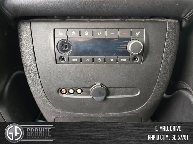 Used 2011 GMC Yukon Denali image 35