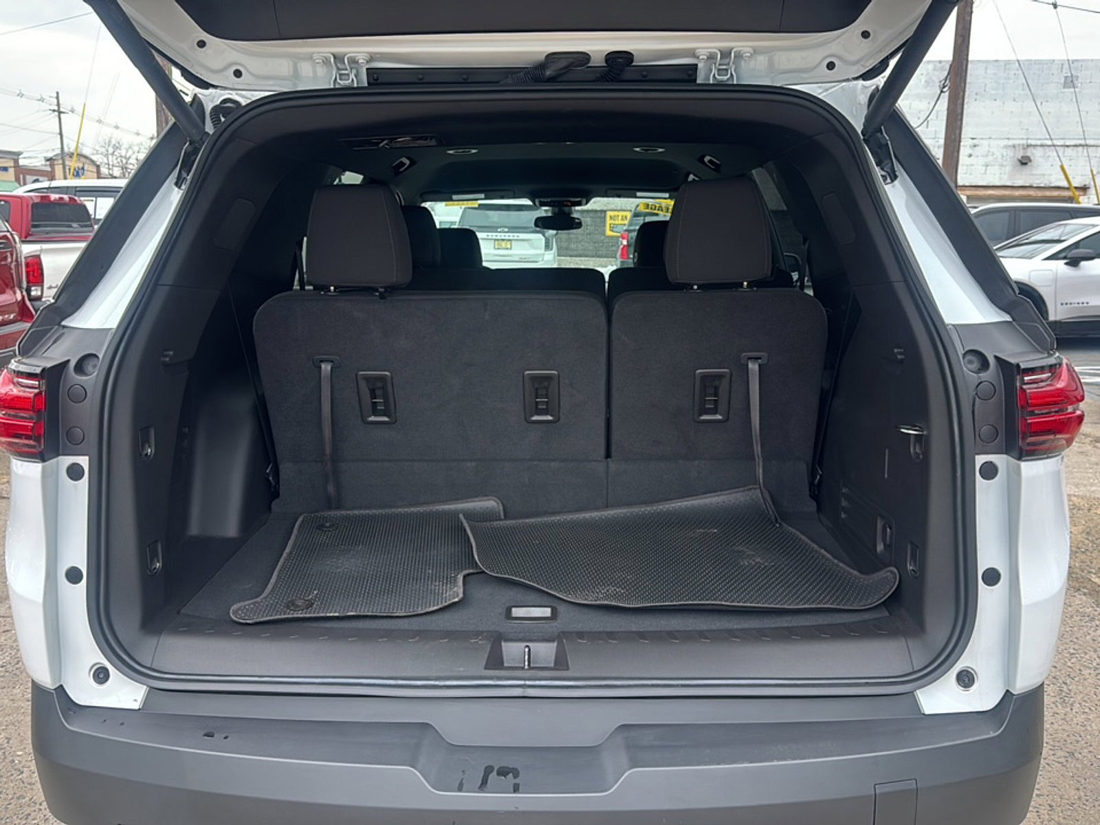 Certified 2023 Chevrolet Traverse LT AWD/4WD image 26