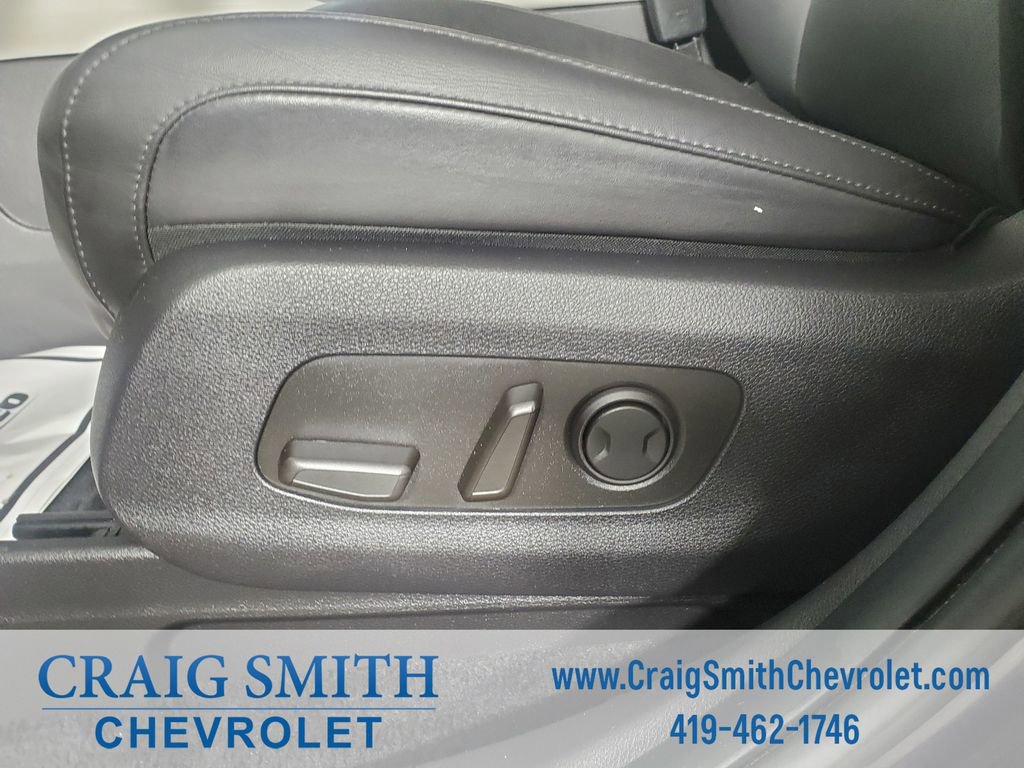 Used 2024 Kia Carnival LX FWD image 13