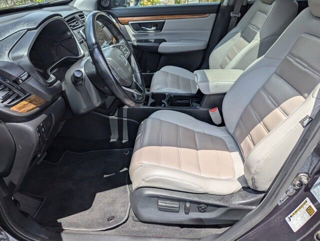 Used 2018 Honda CR-V Touring image 10