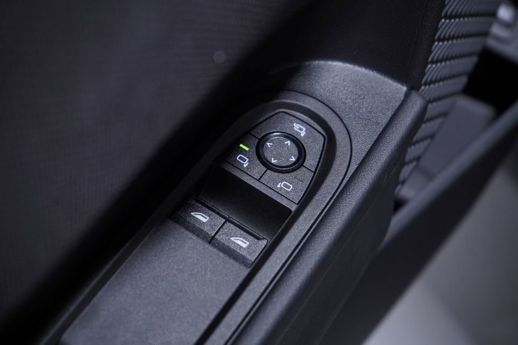 Used 2025 MINI Cooper S image 13