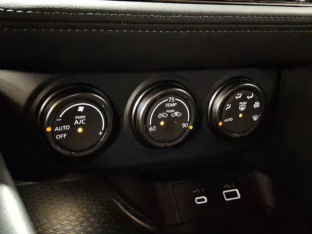 Used 2025 Nissan Z NISMO w/ Floor Mat Package image 14