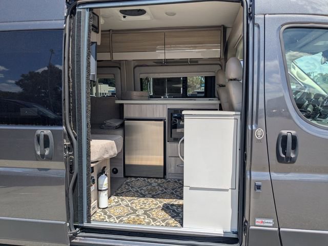 Used 2022 RAM ProMaster 3500 w/ Lane Management Group FWD image 12