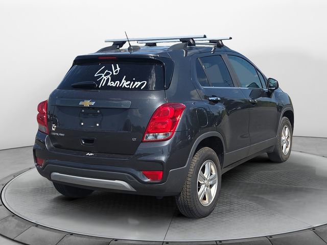 Used 2017 Chevrolet Trax LT w/ LT Convenience Package AWD/4WD image 5