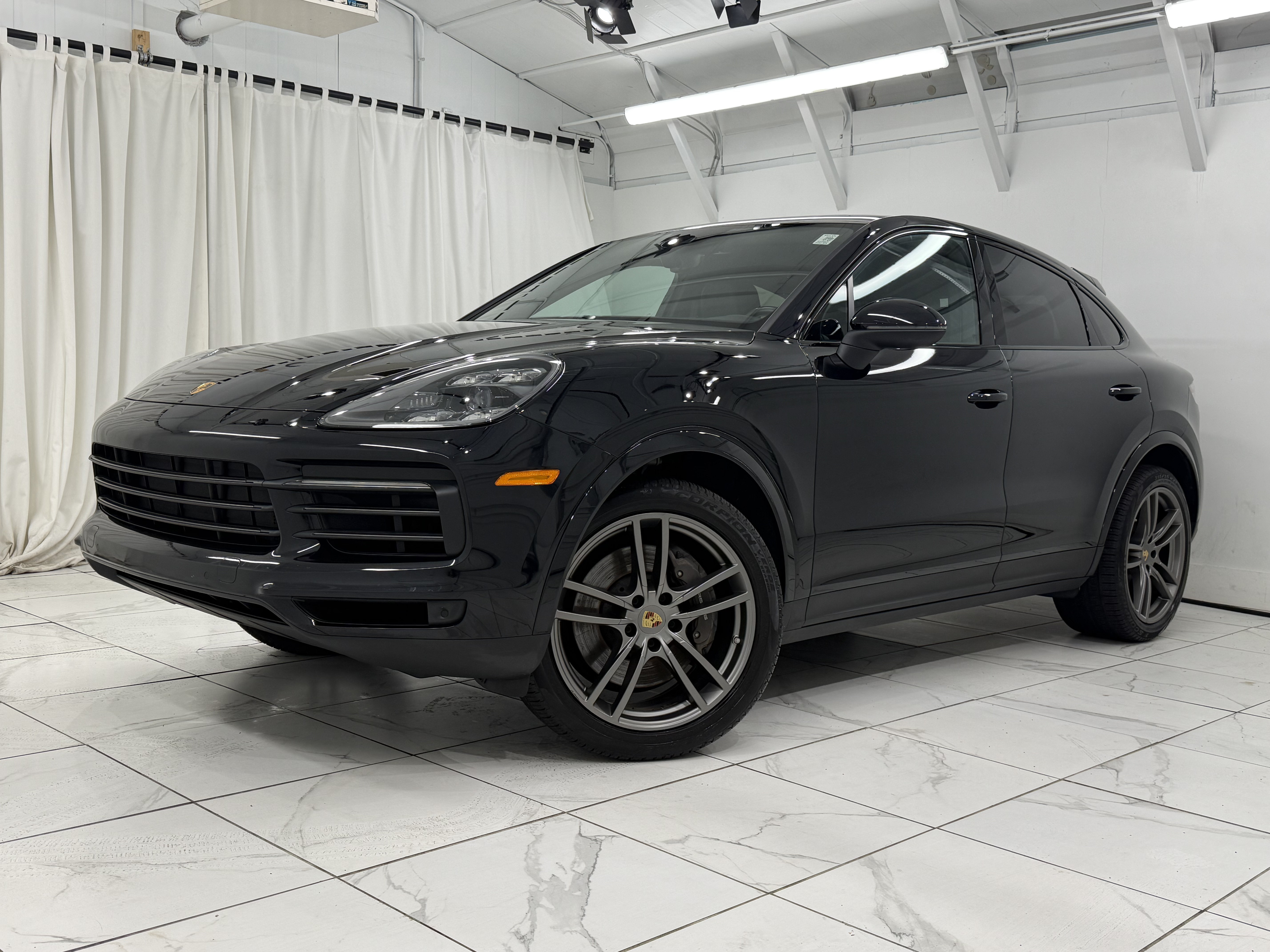 Certified 2022 Porsche Cayenne Platinum Edition