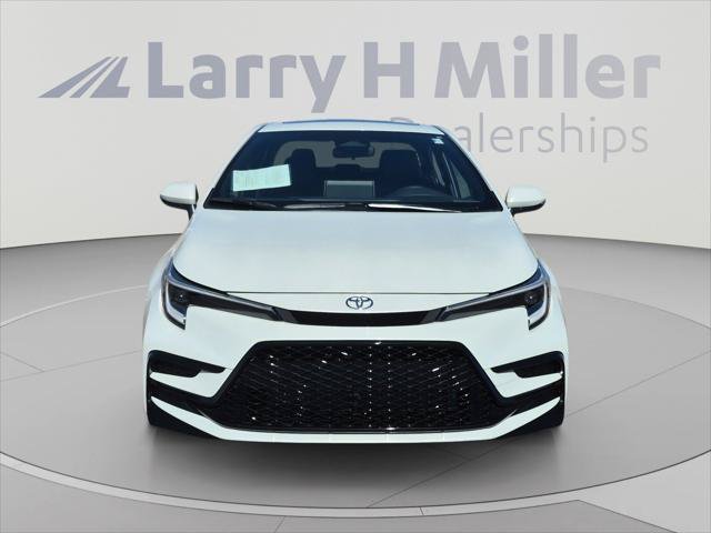 Certified 2025 Toyota Corolla XSE FWD image 8