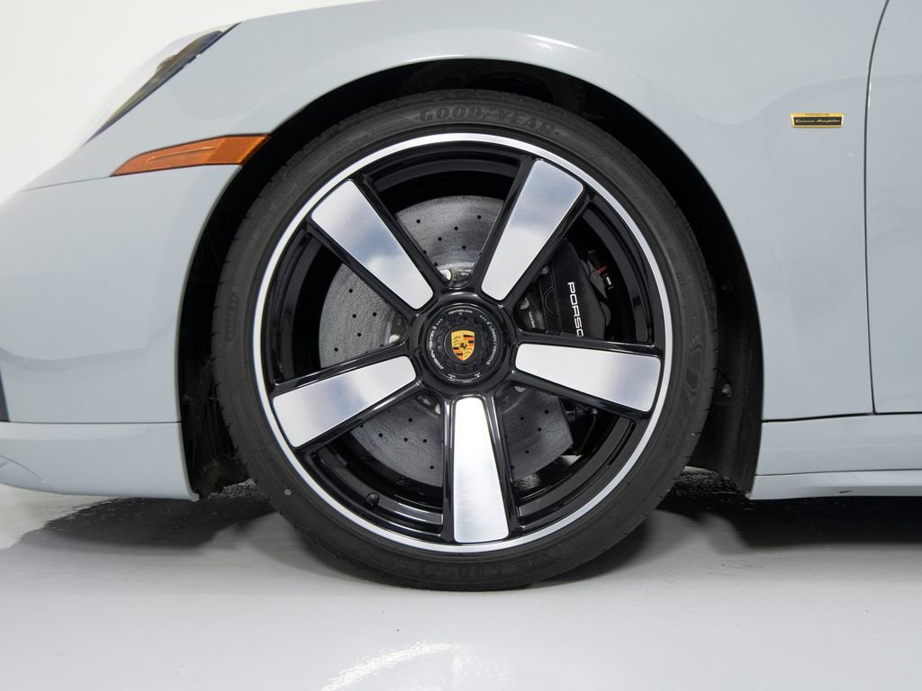 Certified 2023 Porsche 911 Sport Classic image 13