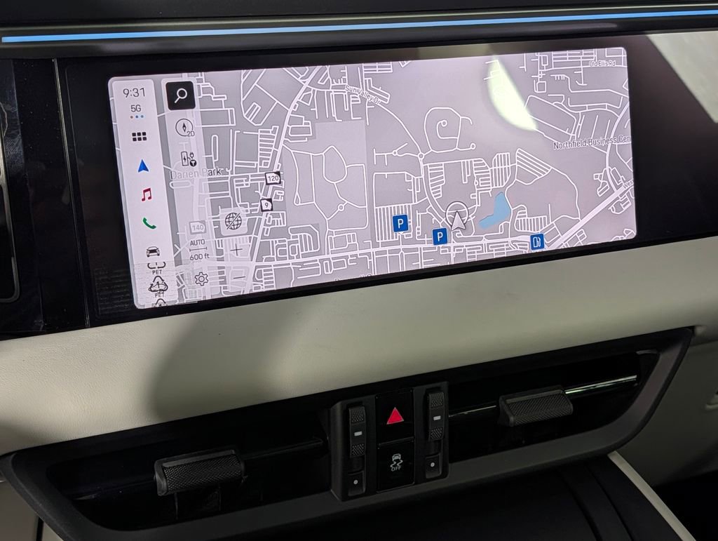 New 2026 Porsche Macan 4S Electric image 35