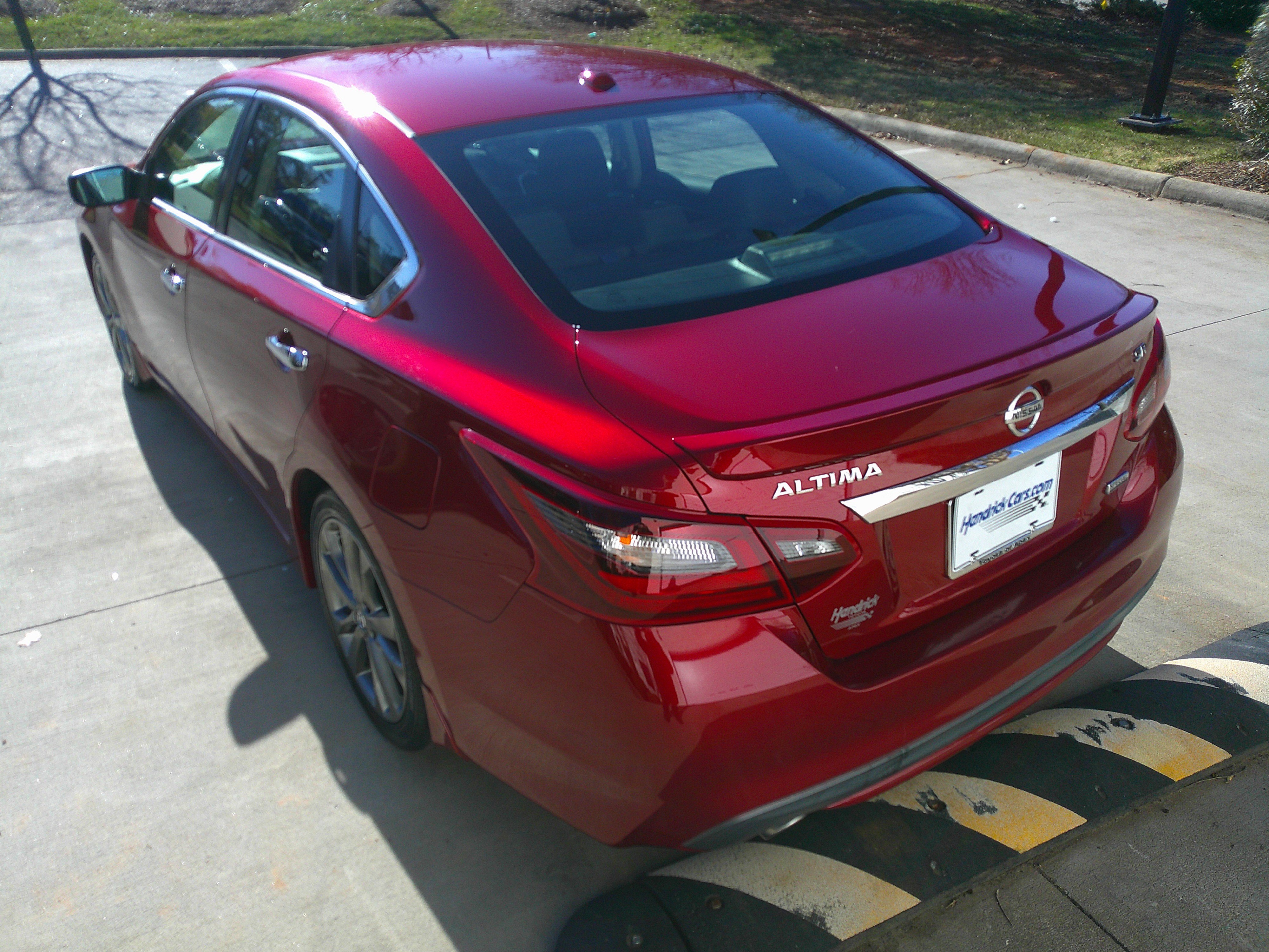 Used 2018 Nissan Altima 2.5 SR w/ SR Special Edition image 12