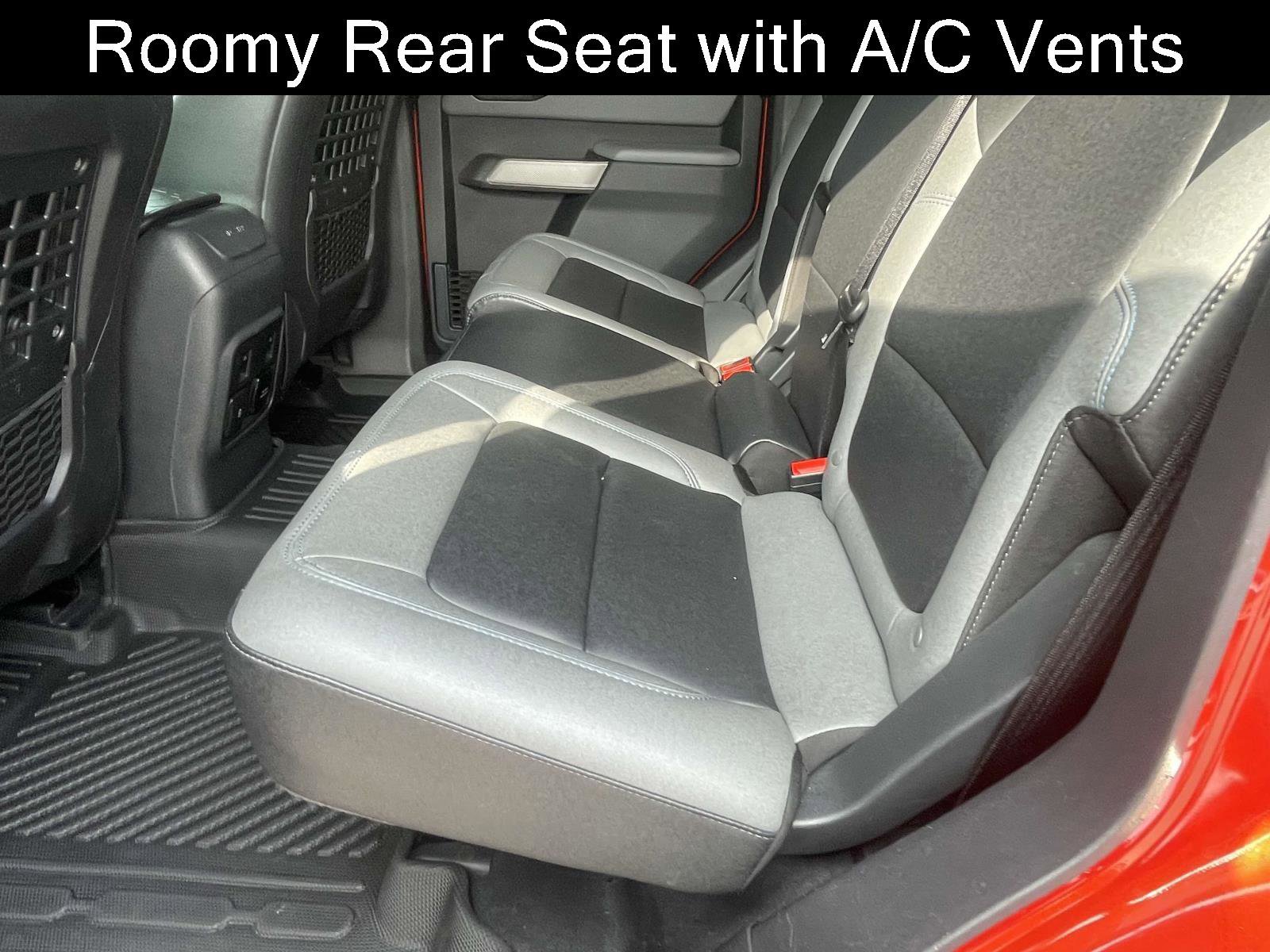 Used 2023 Ford Bronco Black Diamond image 20