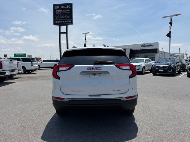 Used 2022 GMC Terrain AT4 w/ Tech Package AWD/4WD image 6