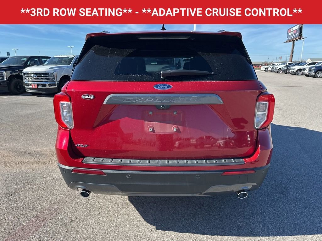 Used 2021 Ford Explorer XLT w/ Equipment Group 202A image 7