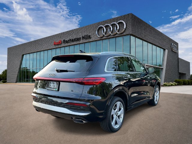 Certified 2025 Audi Q5 Premium Plus AWD/4WD image 5