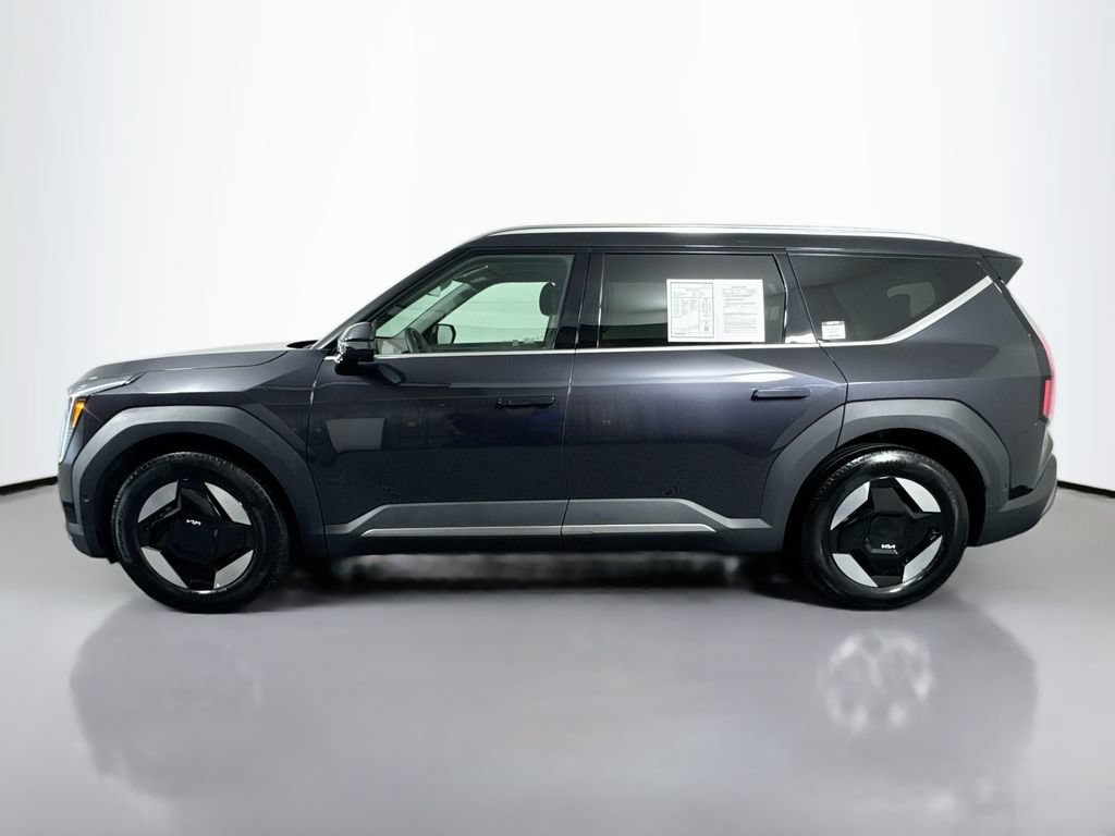 Used 2026 Kia EV9 Wind AWD/4WD image 8