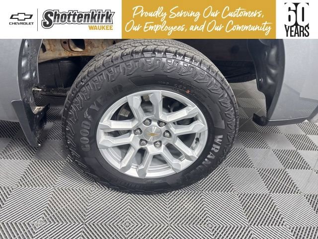 Used 2024 Chevrolet Silverado 1500 LT image 9