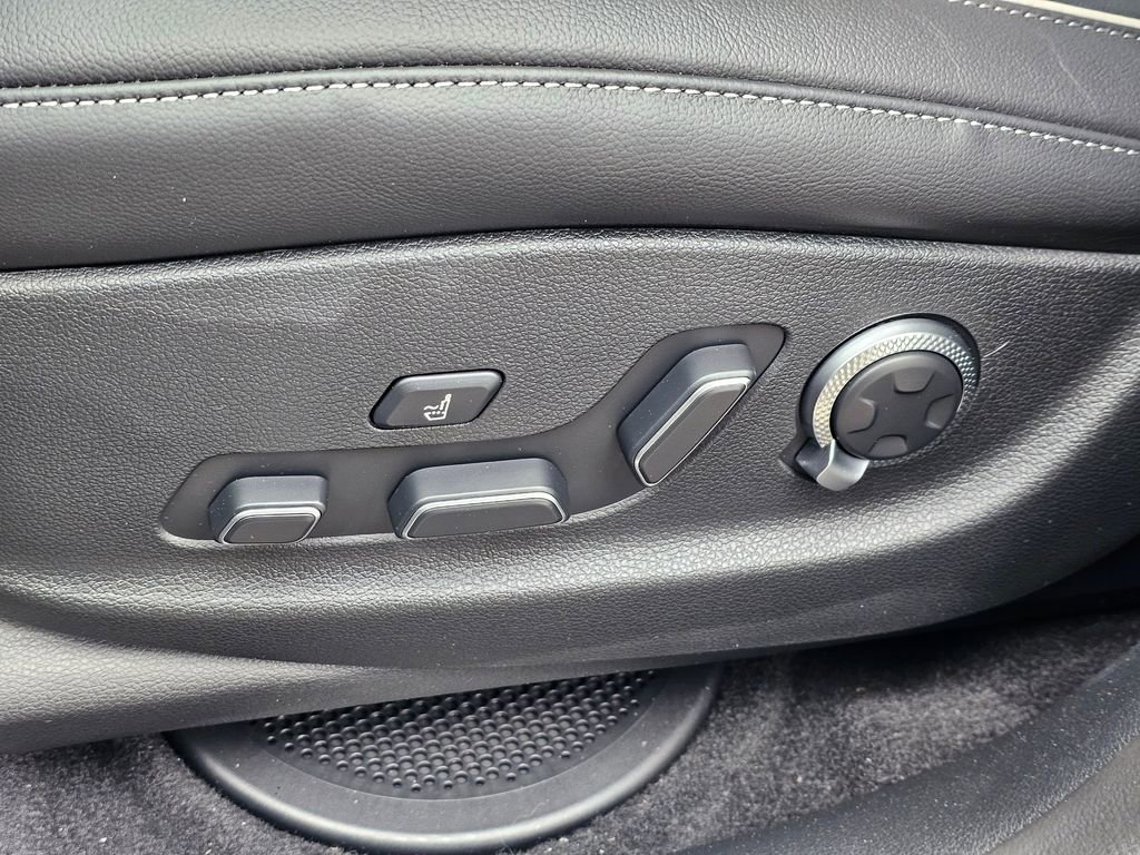 New 2026 Genesis GV80 2.5T Prestige AWD/4WD image 33