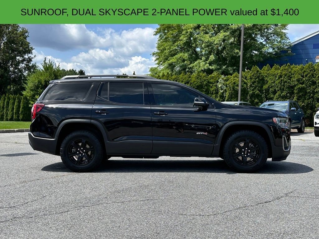 Used 2022 GMC Acadia AT4 w/ Technology Package AWD/4WD image 3