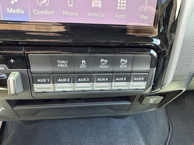New 2026 RAM 2500 Laramie w/ Night Edition AWD/4WD image 48