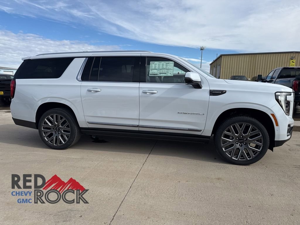 New 2026 GMC Yukon XL Denali Ultimate w/ LPO, Floor Liner Package AWD/4WD image 4