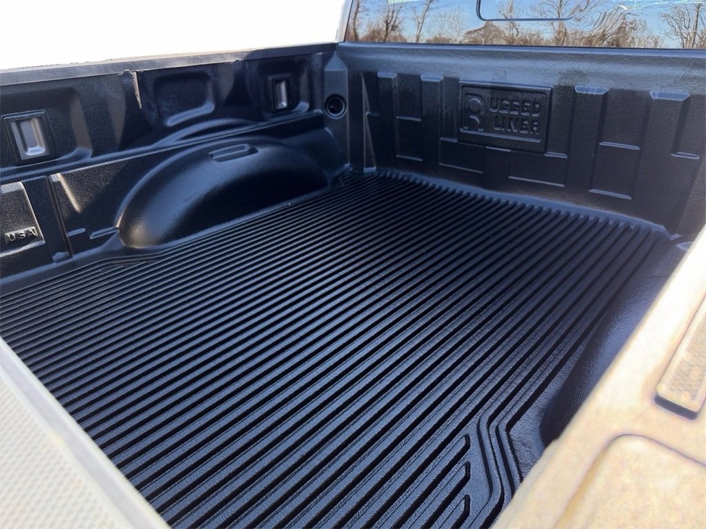 Used 2022 Ford F150 XLT w/ Equipment Group 302A High image 31