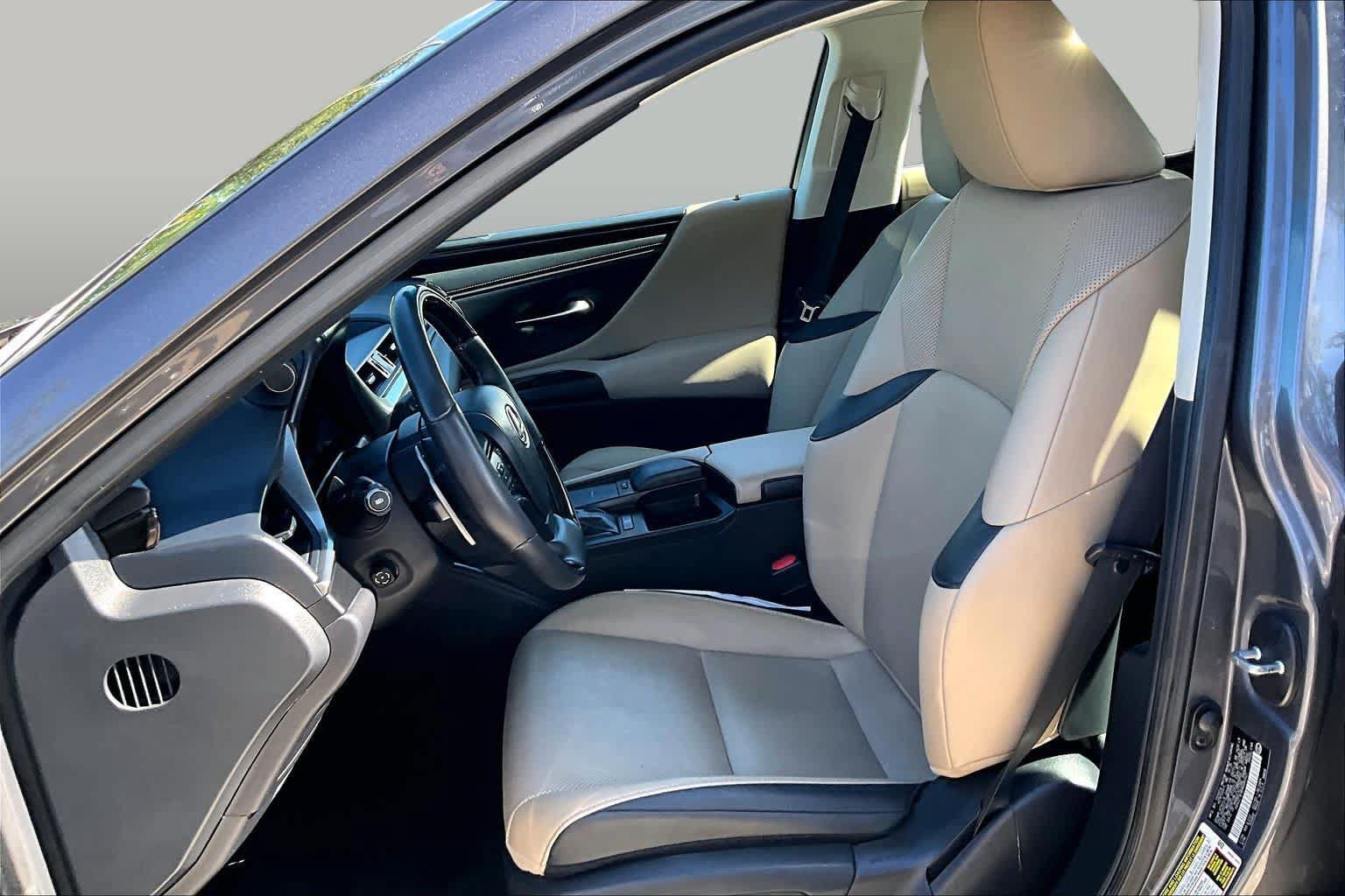 Used 2021 Lexus ES 350 w/ Premium Package FWD image 8