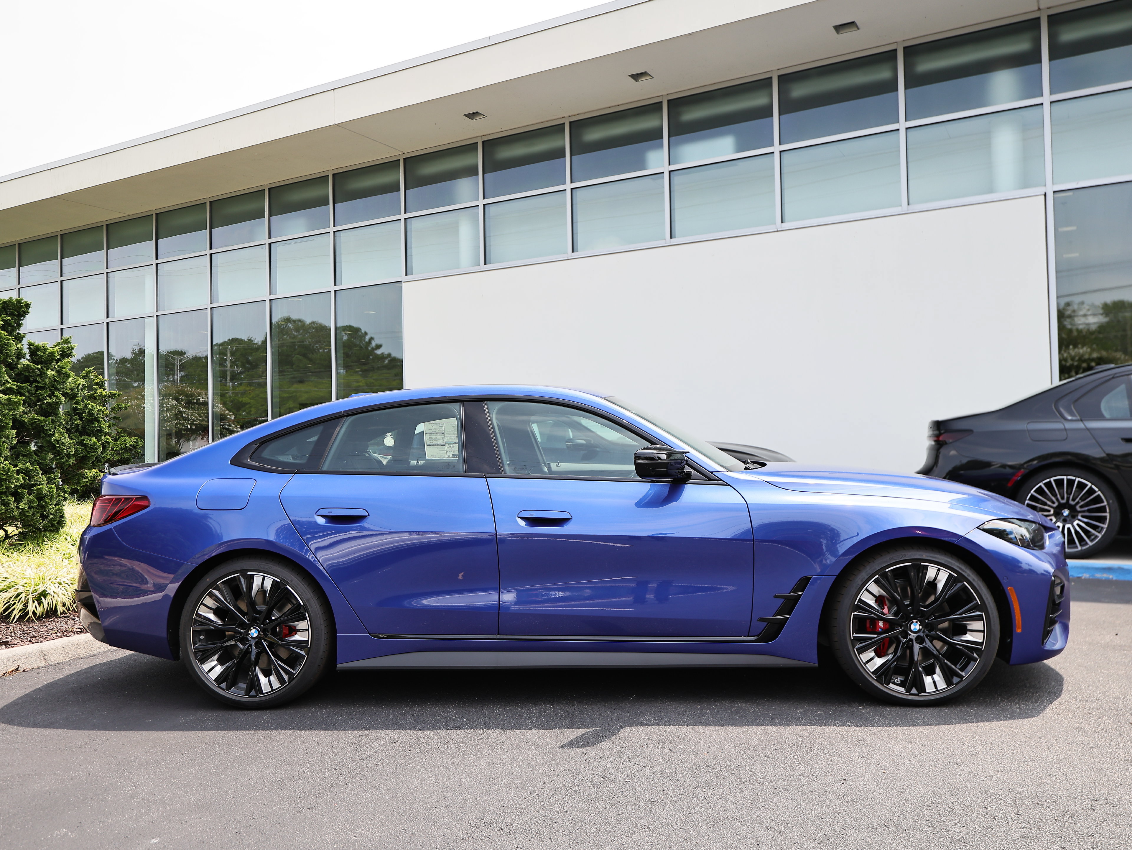 New 2026 BMW M440i w/ Premium Package RWD image 4