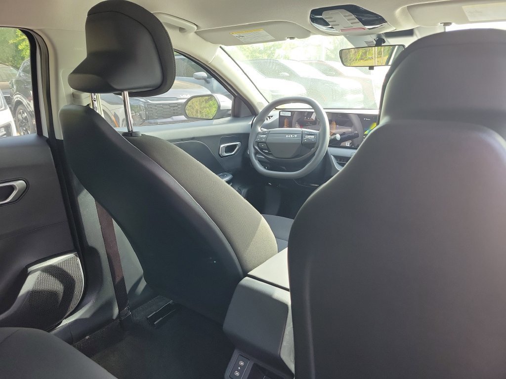 New 2026 Kia K4 FWD image 13