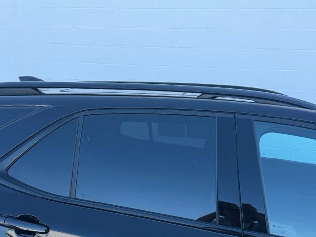 Certified 2024 Chevrolet Equinox RS FWD image 13