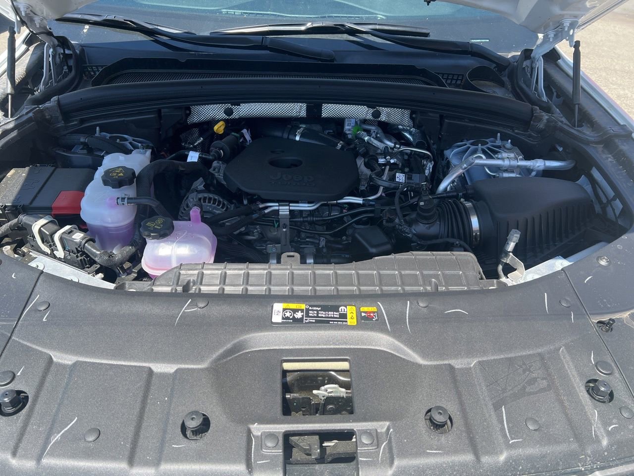 New 2026 Jeep Grand Cherokee Limited w/ Limited Altitude Package AWD/4WD image 12