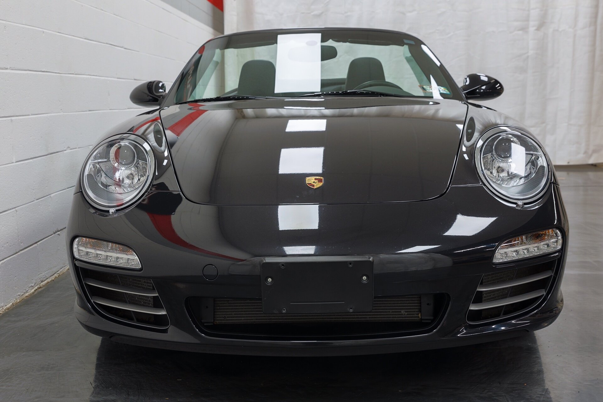 Used 2011 Porsche 911 Carrera 4S AWD/4WD image 2