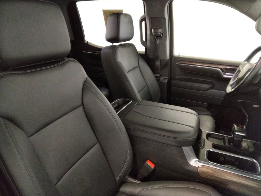 Used 2023 Chevrolet Silverado 1500 RST w/ Convenience Package II image 39