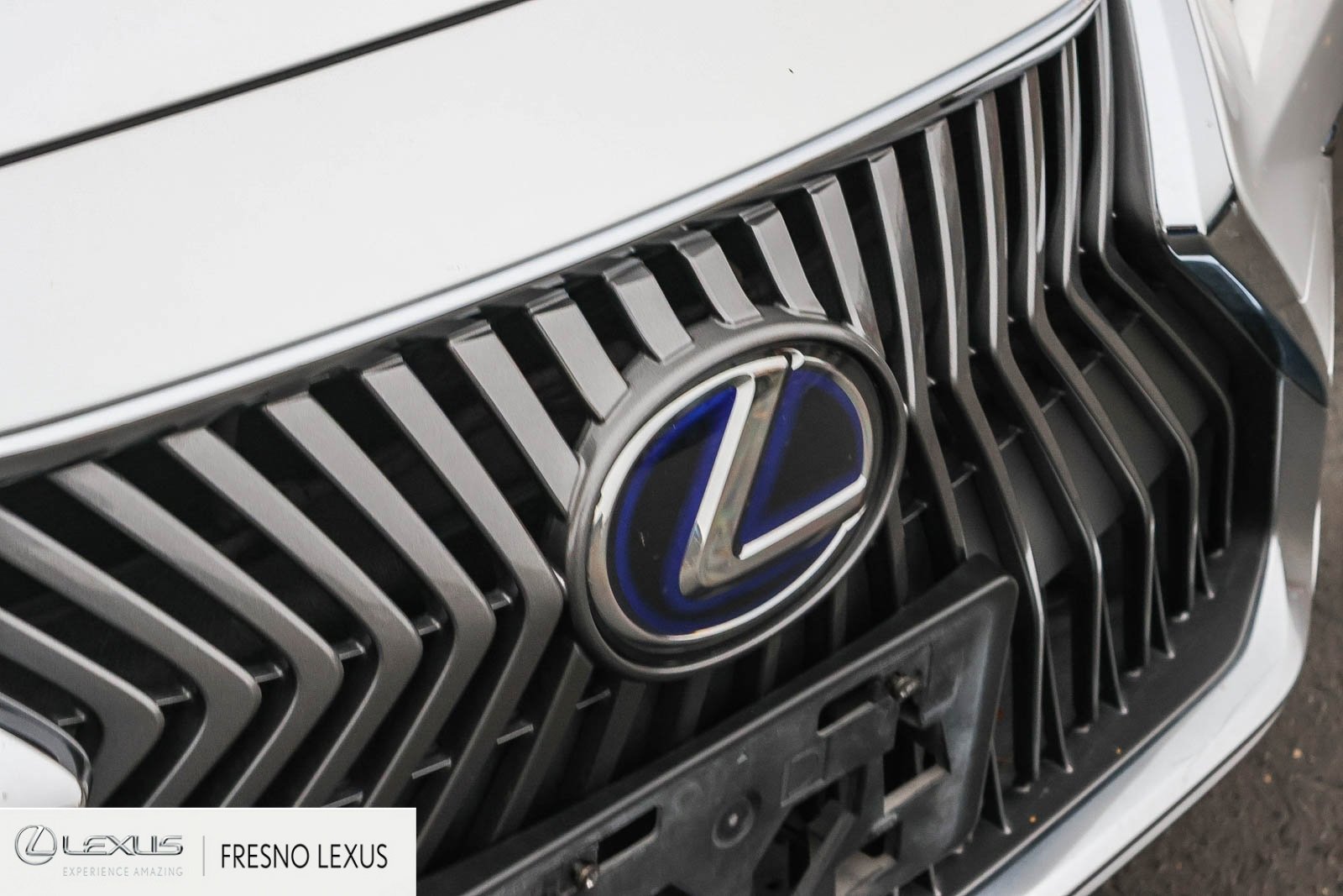 Used 2019 Lexus ES 300h image 11