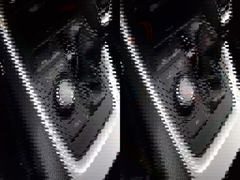 Used 2023 Toyota RAV4 XSE image 16