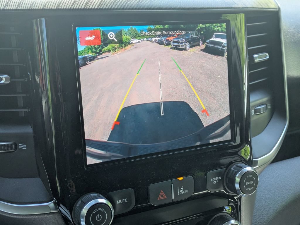 New 2026 RAM 1500 Express AWD/4WD image 19