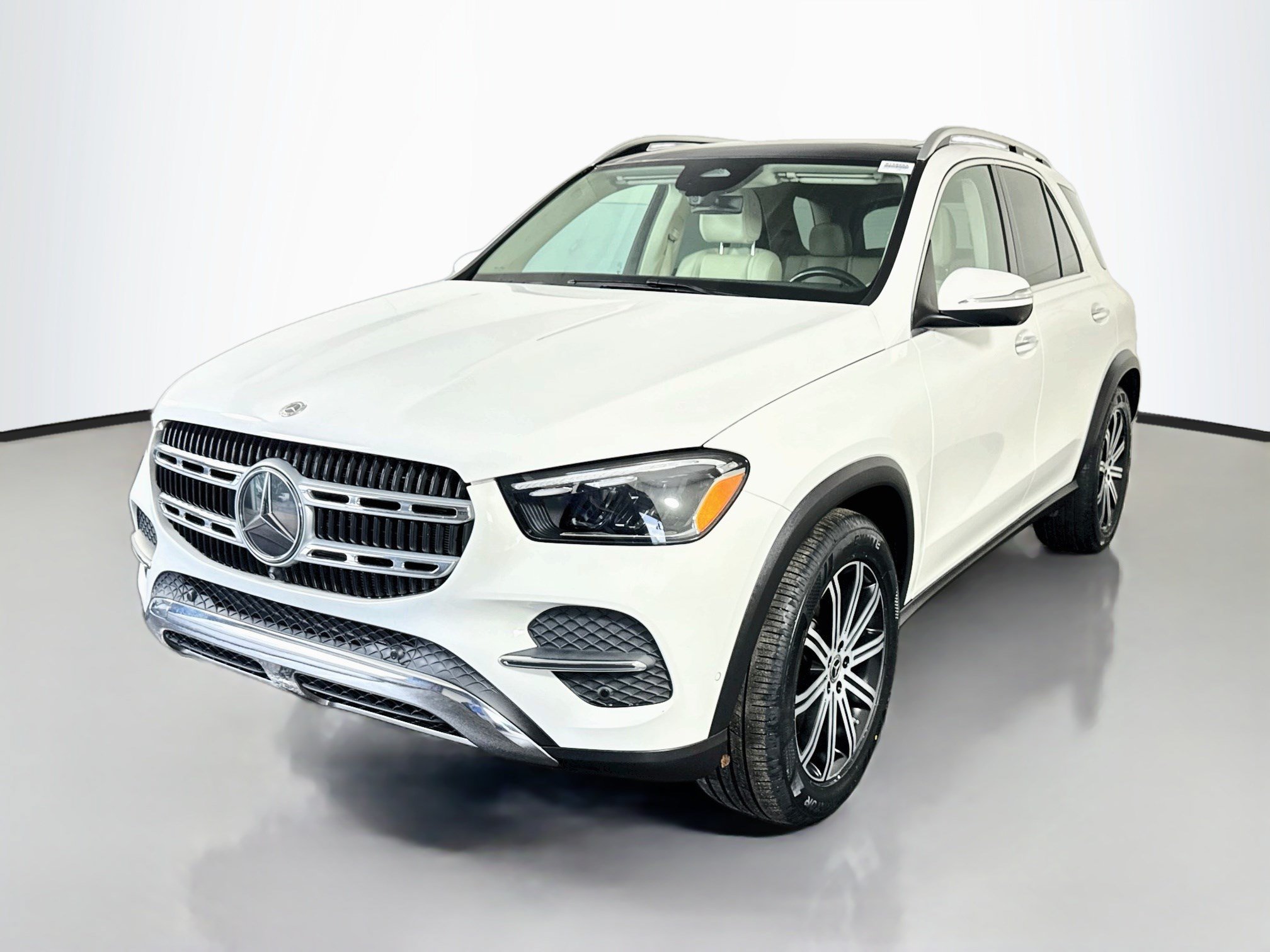 Used 2024 Mercedes-Benz GLE 450 4MATIC image 4